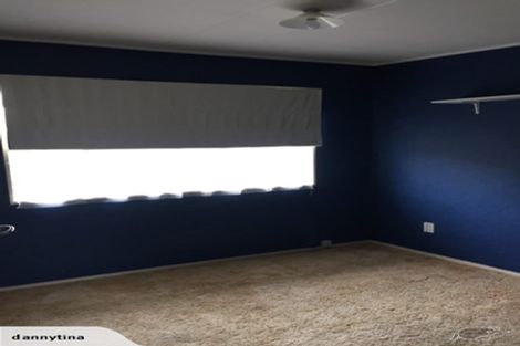 Photo of property in 42 Acacia Street, Kelvin Grove, Palmerston North, 4414