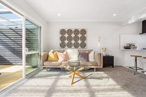 Photo of property in 1/18 Gray Avenue, Mangere East, Auckland, 2024