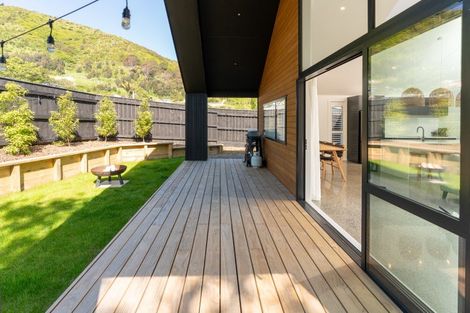 Photo of property in 51a Elizabeth Street, Waikanae, 5036