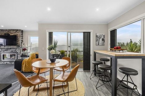 Photo of property in 152 Endeavour Drive, Whitby, Porirua, 5024