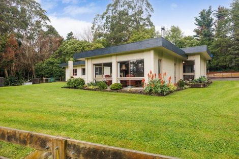 Photo of property in 399 Scotts Road, Linton, Palmerston North, 4472