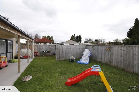 Photo of property in 38a Pine Avenue, Henderson, Auckland, 0612