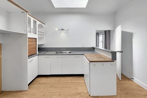 Photo of property in 31 Mitchell Street, Aramoho, Whanganui, 4500