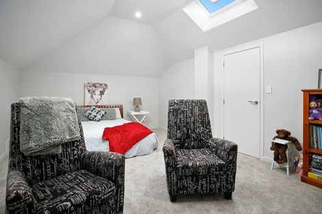 Photo of property in 14 Ruge Court, Cambridge, 3434