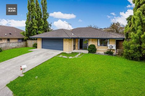 Photo of property in 34 Liddesdale Place, Papakura, 2110