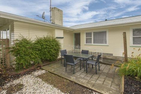 Photo of property in 10 Oriel Place, Tawa, Wellington, 5028