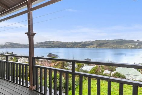 Photo of property in 25 Adderley Terrace, Ravensbourne, Dunedin, 9022
