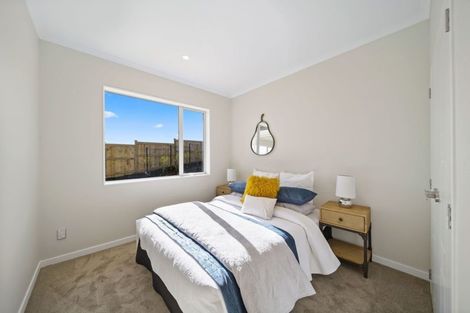 Photo of property in 5 Papaview Road, Papakura, 2110