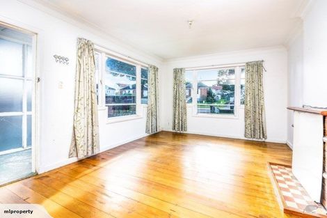 Photo of property in 9 Gifford Avenue, Wesley, Auckland, 1041