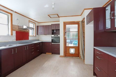 Photo of property in 4 Station Road, Hunterville, 4730