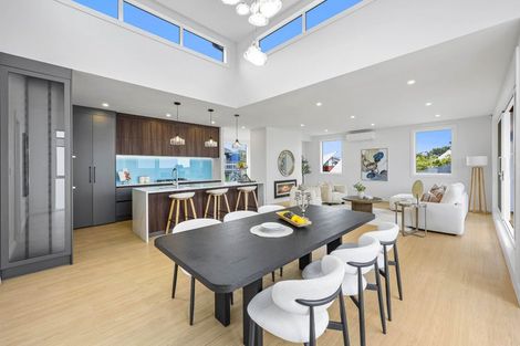 Photo of property in 40a The Esplanade, Eastern Beach, Auckland, 2012