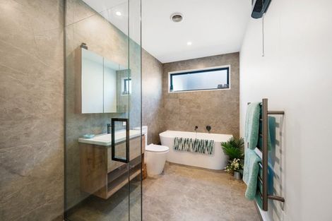 Photo of property in 11 Campbell Road, Wanaka, 9305