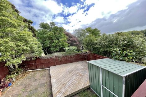 Photo of property in 11 Chequers Avenue, Glenfield, Auckland, 0629
