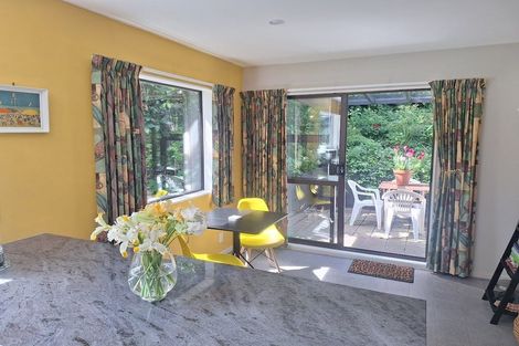 Photo of property in 49b Simla Crescent, Khandallah, Wellington, 6035