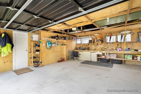 Photo of property in 4 Brian Crescent, Stanmore Bay, Whangaparaoa, 0932