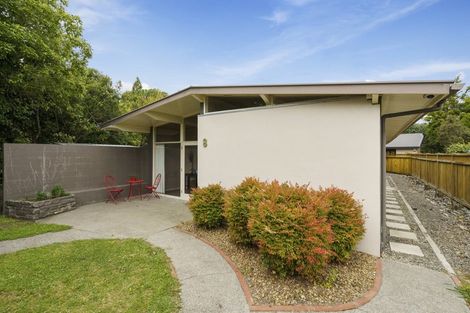 Photo of property in 8 Woodstock Place, Hokowhitu, Palmerston North, 4410