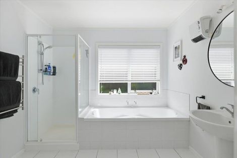 Photo of property in 11 Nautilus Drive, Papamoa Beach, Papamoa, 3118