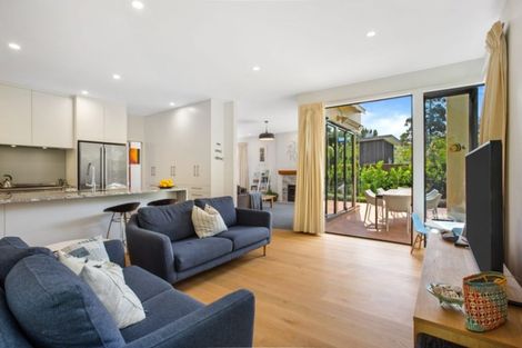 Photo of property in 1/2 The Esplanade, Castor Bay, Auckland, 0620