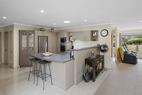 Photo of property in 115 Valley Road, Pukekohe, 2120