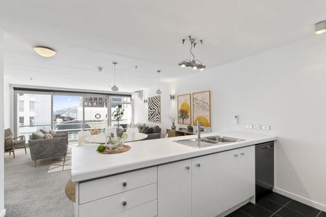 Photo of property in Montreaux Apartments, 10j/164 The Terrace, Wellington Central, Wellington, 6011