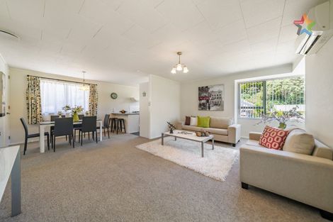 Photo of property in 13 Barberry Grove, Maungaraki, Lower Hutt, 5010