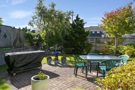 Photo of property in 2 Abbey Way, Rangatira Park, Taupo, 3330