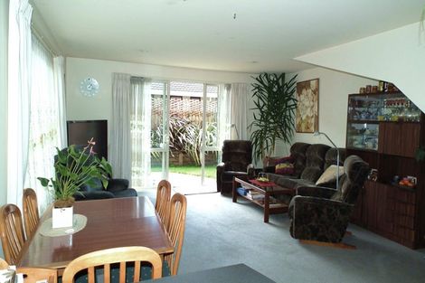 Photo of property in 113d Clarence Street, Riccarton, Christchurch, 8011