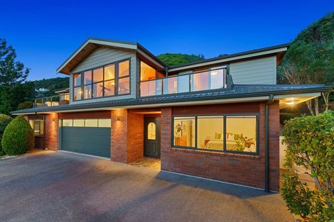 Photo of property in 53d Kotare Street, Waikanae, 5036