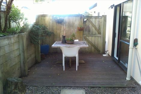 Photo of property in 77a Woodhouse Avenue, Karori, Wellington, 6012