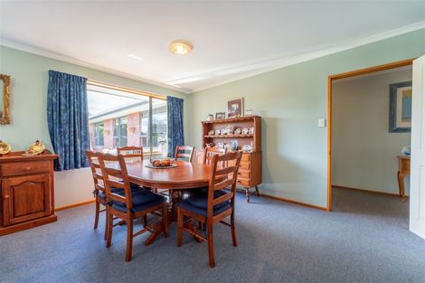 Photo of property in 2 Hannah Place, Holmes Hill, Oamaru, 9401
