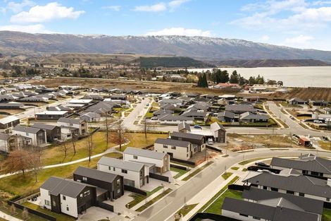 Photo of property in 30 Woods Crescent, Cromwell, 9310