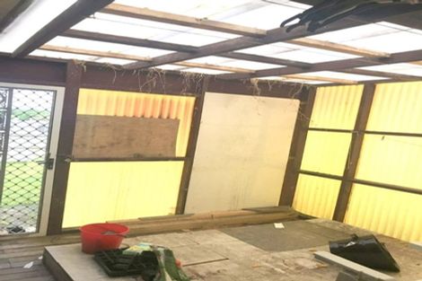 Photo of property in 33 Glenview Road, Glen Eden, Auckland, 0602