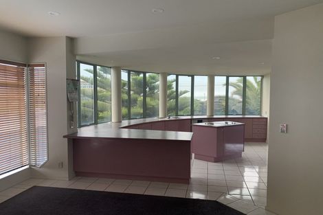 Photo of property in 191 Marine Parade, New Brighton, Christchurch, 8083