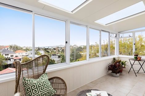 Photo of property in 16 Godden Crescent, Orakei, Auckland, 1071