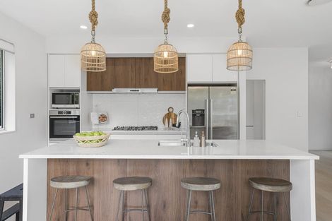 Photo of property in 12 Marae Road, Greenhithe, Auckland, 0632