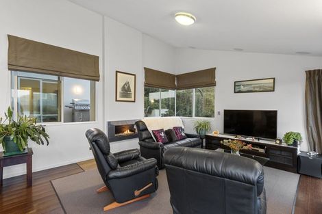 Photo of property in 92f Governors Bay Road, Cass Bay, Lyttelton, 8971