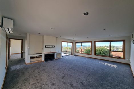 Photo of property in 31 Jellicoe Road, Murrays Bay, Auckland, 0630