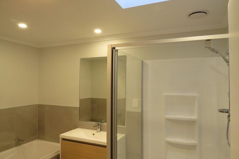 Photo of property in 35a O'meara Street, Swanson, Auckland, 0614