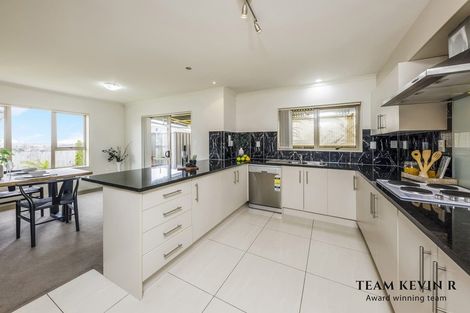 Photo of property in 3 Kirikiri Drive, Papakura, 2110