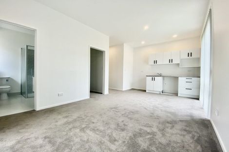 Photo of property in 71 Hayfield Way, Karaka, Papakura, 2113