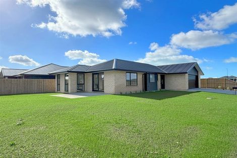 Photo of property in 30 Stackwood Avenue, Woodend, 7691