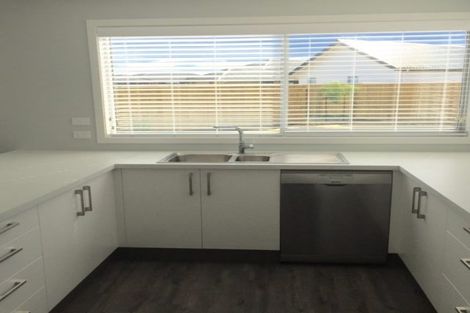 Photo of property in 50 Curtis Street, Stoke, Nelson, 7011