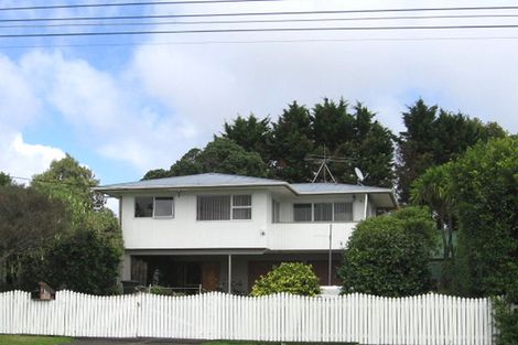 Photo of property in 61 Colwill Road, Massey, Auckland, 0614