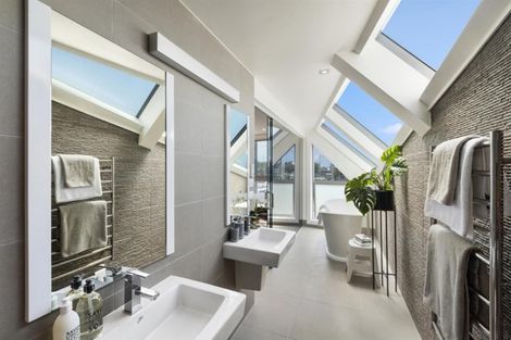 Photo of property in 11 Inga Road, Milford, Auckland, 0620