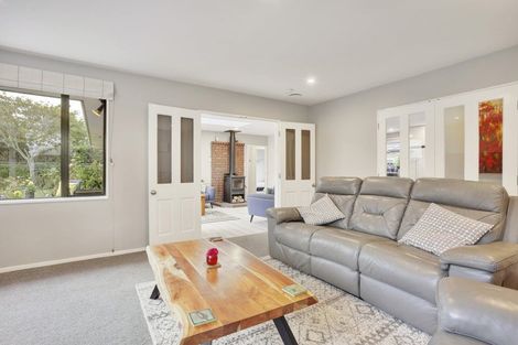 Photo of property in 17 Windsor Court, Rangiora, 7400