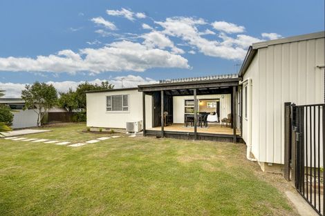 Photo of property in 20 Gebbie Road, Taradale, Napier, 4112