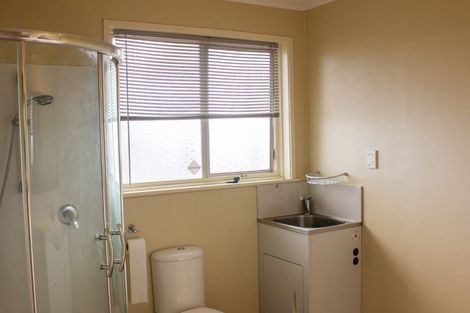 Photo of property in 20 Spencer Road, Pinehill, Auckland, 0632