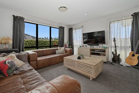 Photo of property in 6 Materawaho Way, Pyes Pa, Tauranga, 3112