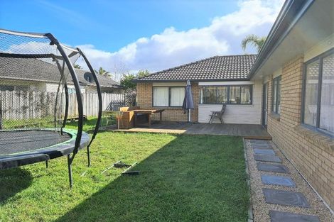 Photo of property in 87 Bluebird Crescent, Unsworth Heights, Auckland, 0632