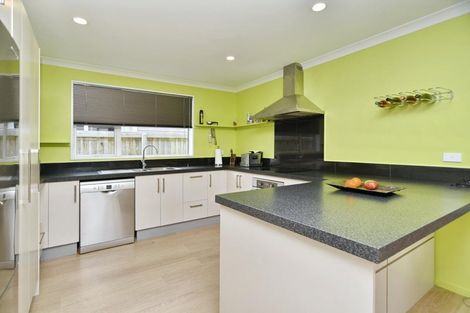 Photo of property in 26 Solander Road, Pegasus, 7612